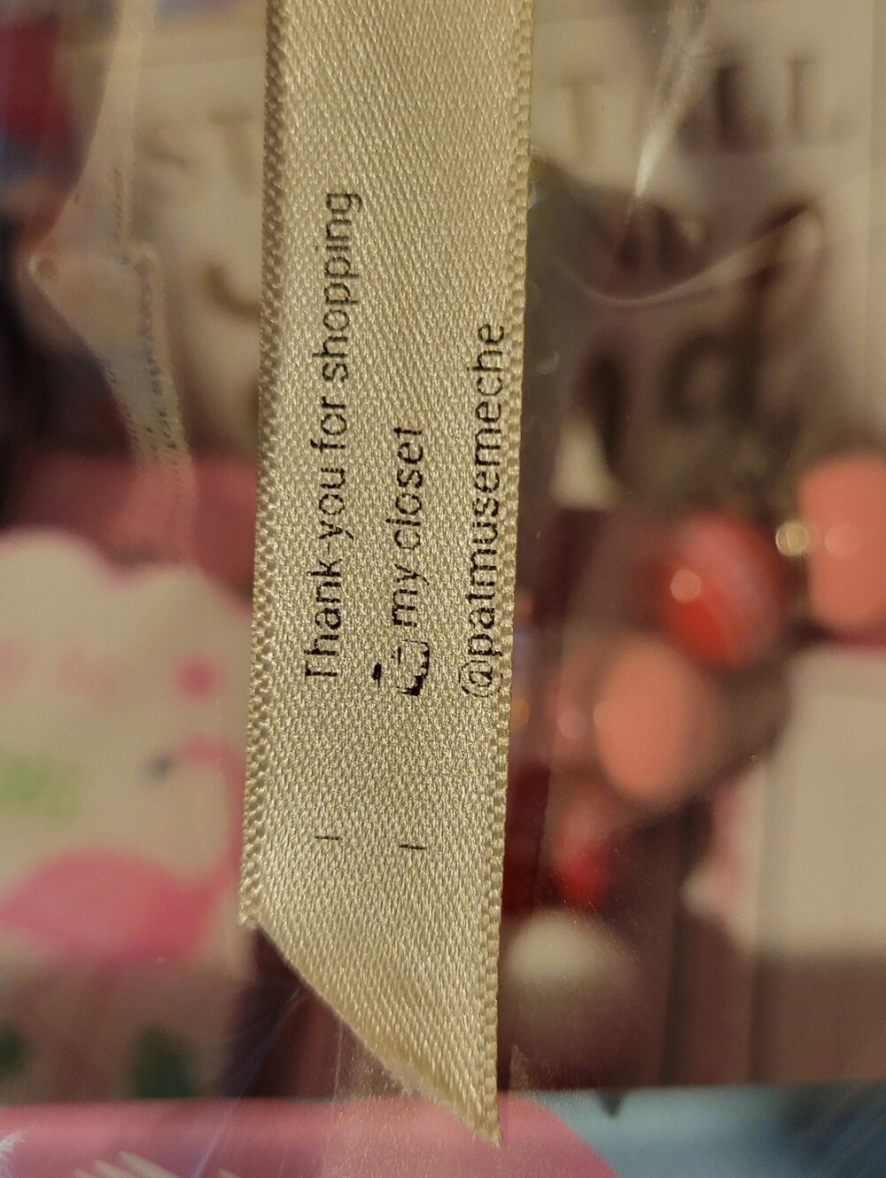 Amazing Flamingo Themed Gift Box With JUICY COUTURE Lippie. - Picture 10 of 10